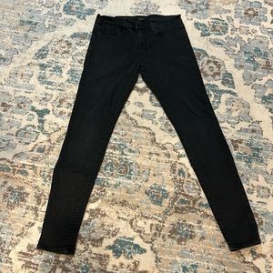Joe’s black denim jeans size 29” in perfect condition!